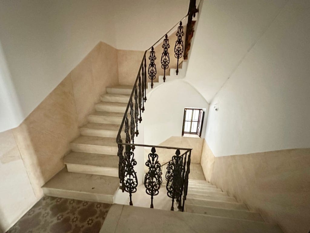 Einfamilienhaus mit über 100 Jahren Geschichte im Altstadtkern von Pego. - Foto 27