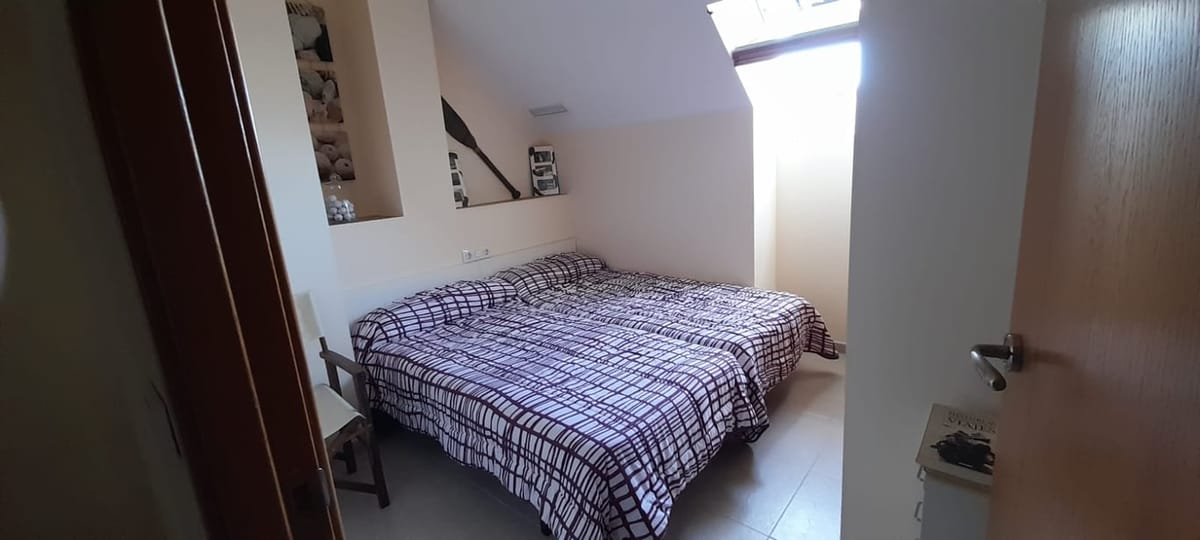 DUPLEX PENTHOUSE FACING THE SEA IN DÉNIA: 102m² and South Facing | Built in 2008 with Luxury Amenities - Foto 11