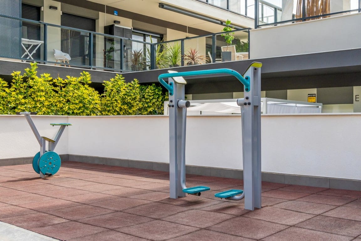 Modern and elegant south-facing apartment with a pool in Jávea. - Foto 27