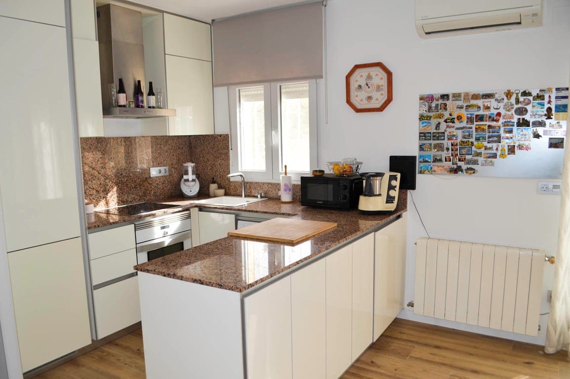 4 bedroom villa in Las Marinas, in the area of Las Brisas - Foto 19