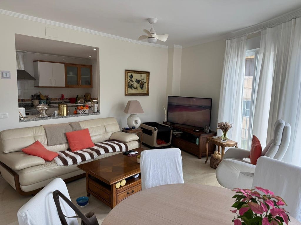 Apartment for sale located between the Port and the Old Town of Jávea. - Foto 2