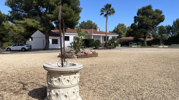 Villa en venta en La Nucía - Foto 4