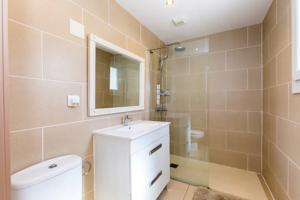 Villa parcialmente renovada en venta en Benissa Costa - Foto 18