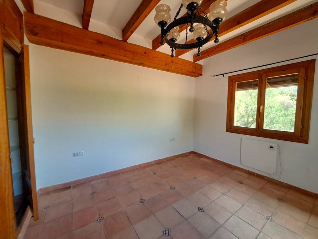 Family villa with pool for sale in Orba - Foto 39