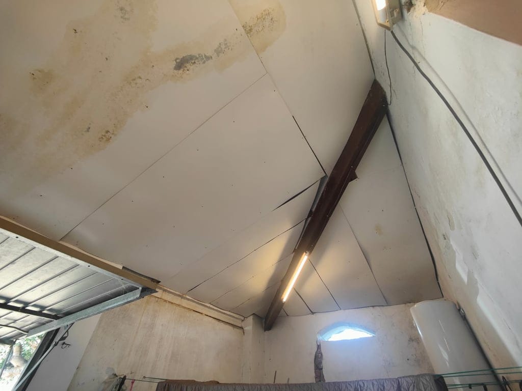 12,137 m2 plot with a habitable rustic house and beautiful views of the sea and the Peñón de Ifach - Benissa - Foto 30