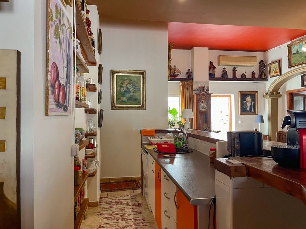 House for sale in Dénia with an active restaurant license in Las Marinas, 500 m from the sea. - Foto 38