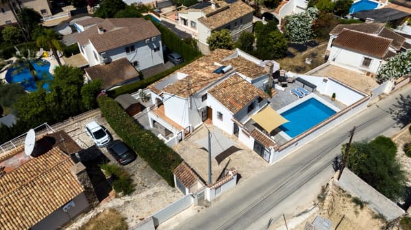 Villa parcialmente renovada en venta en Benissa Costa - Foto 42