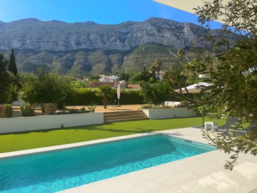 Villa mit Blick auf den Montgó, Energieeffizienz A und beheiztem Pool – Denia - Foto 30