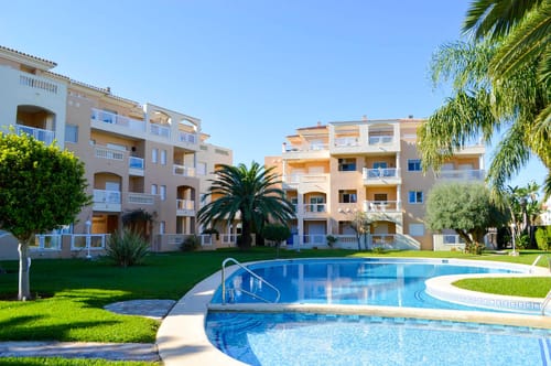 2 bedroom apartment with pool by the sea, Las Brisas area