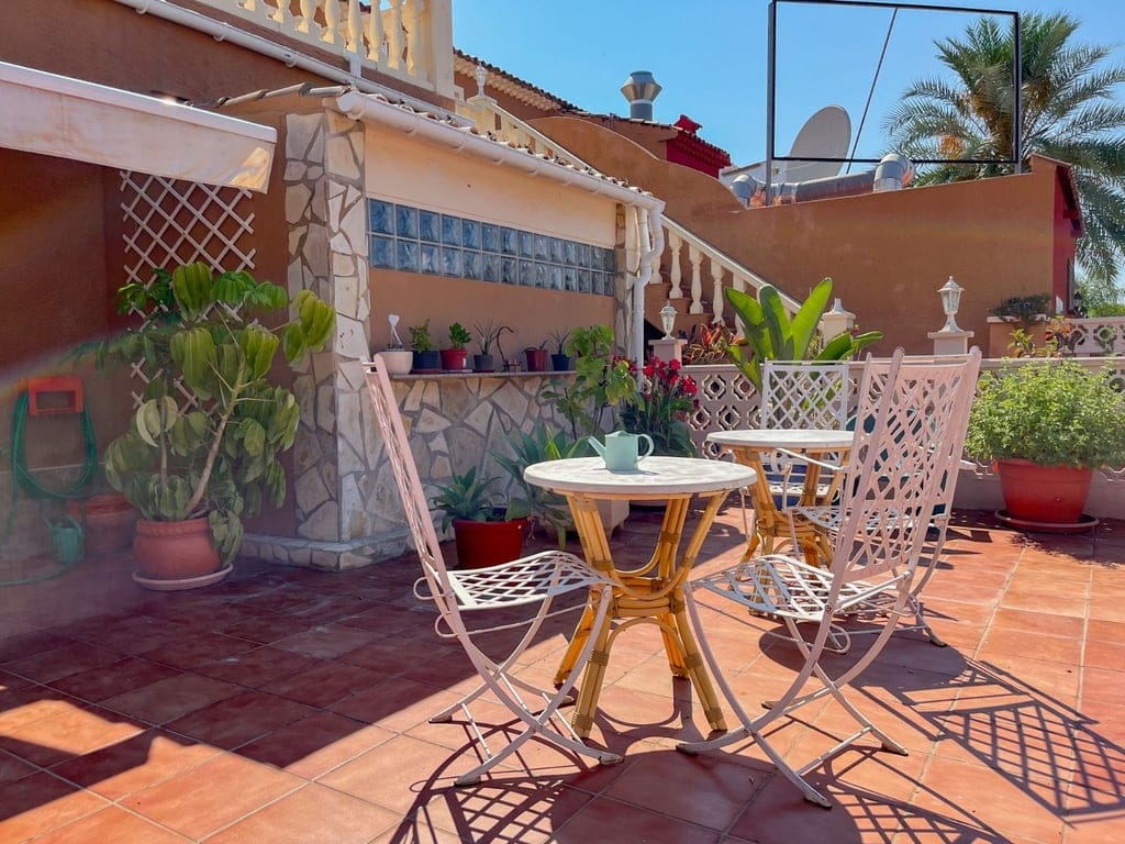 House for sale in Dénia with an active restaurant license in Las Marinas, 500 m from the sea. - Foto 3