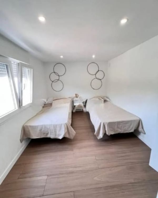 Villa Reformada con Vistas al Mar y Montaña – Dénia, Alicante - Foto 9