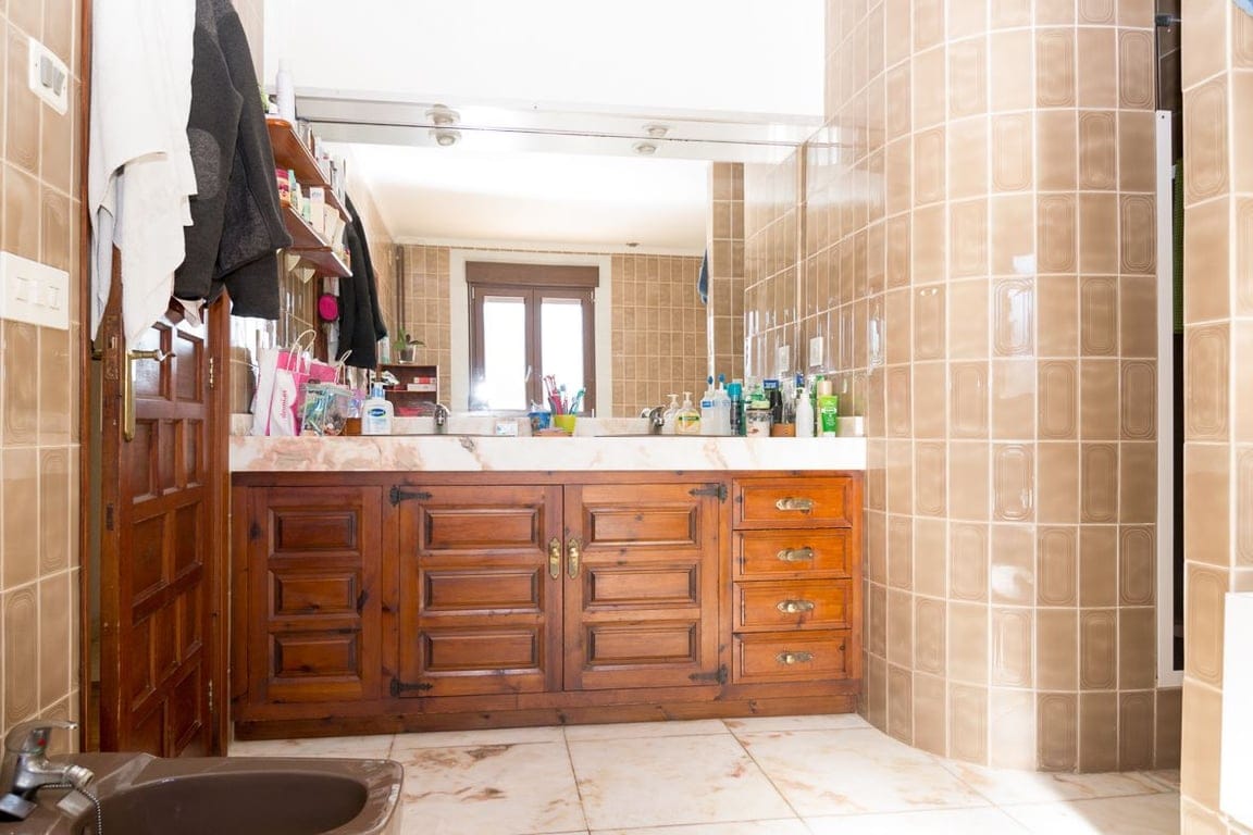 EINZELNE VILLA MIT POOL IN TORRECARRALS - Foto 23