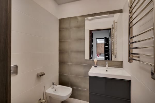 Impresionante villa moderna ubicada en la prestigiosa urbanización ( TOSALET ) - Foto 27