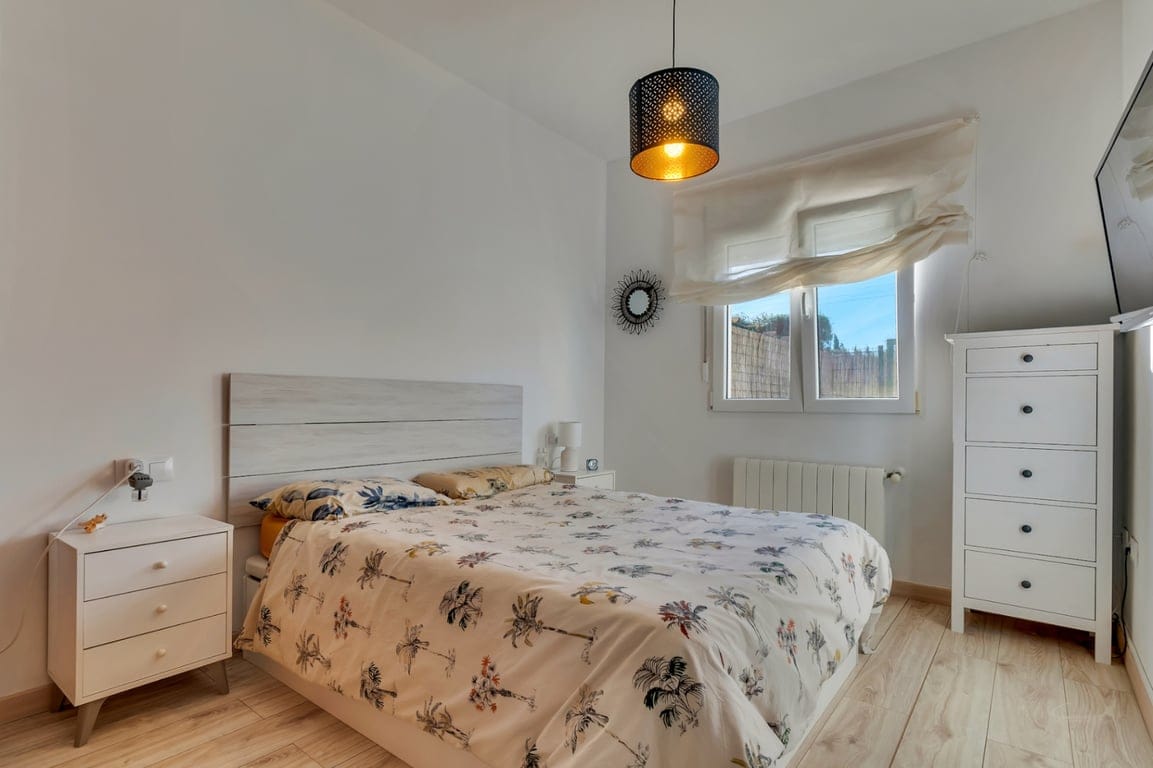 Townhouse with a large south-facing terrace and pool. - Foto 17