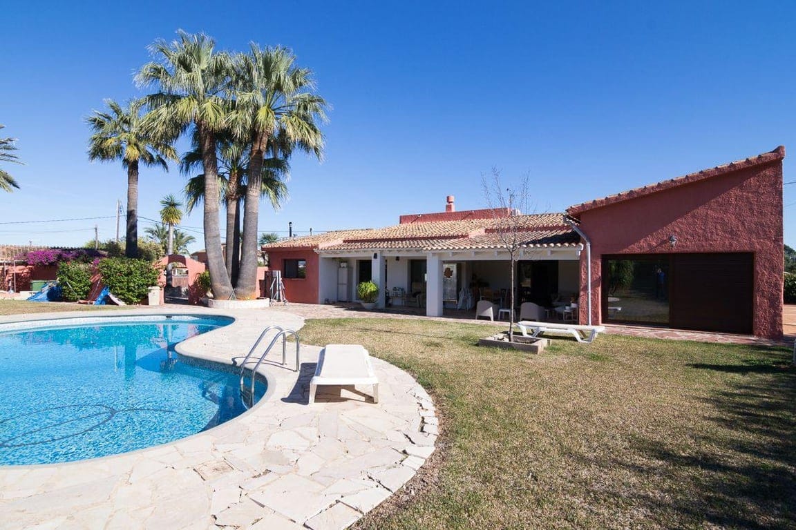 EINZELNE VILLA MIT POOL IN TORRECARRALS - Foto 3