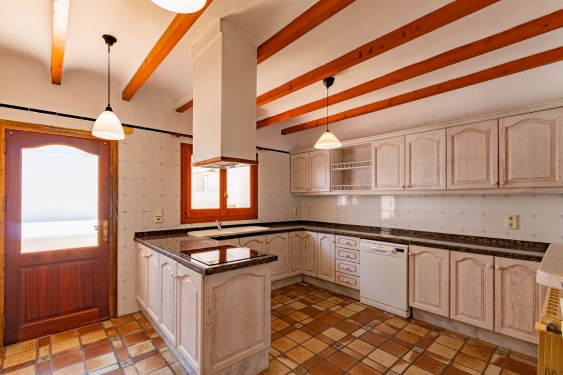 Villa mit 5 Schlafzimmern in Gata de Gorgos zur Langzeitmiete verfügbar. - Foto 10