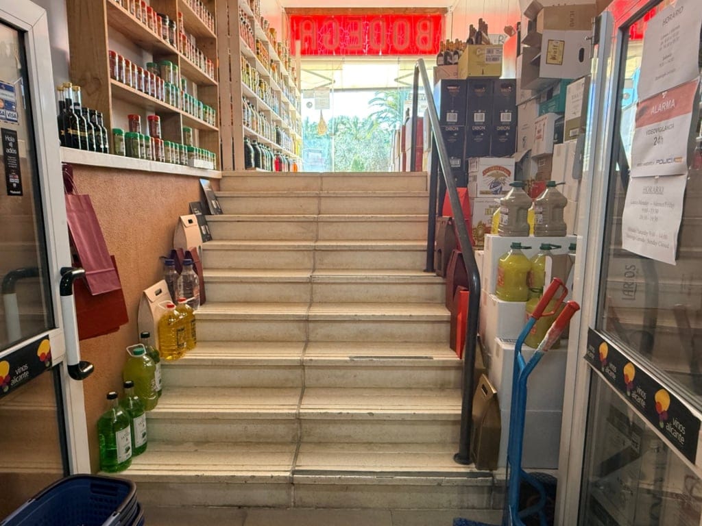 Commercial premises for sale in Moraira town centre - Foto 3