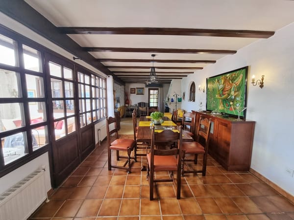 Charmante Villa mit Pool, Garage und zusätzlichem Baugrundstück in La Sella - Foto 8