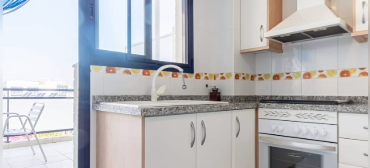 DUPLEX PENTHOUSE FACING THE SEA IN DÉNIA: 102m² and South Facing | Built in 2008 with Luxury Amenities - Foto 10