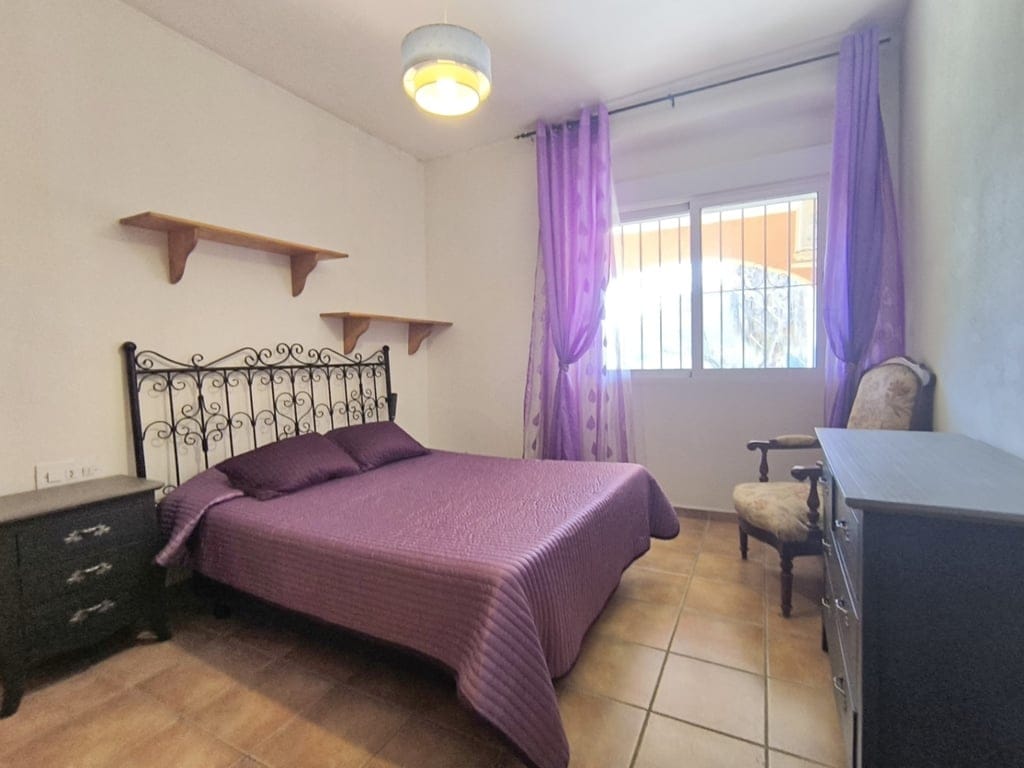 Haus zum Verkauf in Parcent mit großem Stadtgrundstück und Panoramablick - Foto 12