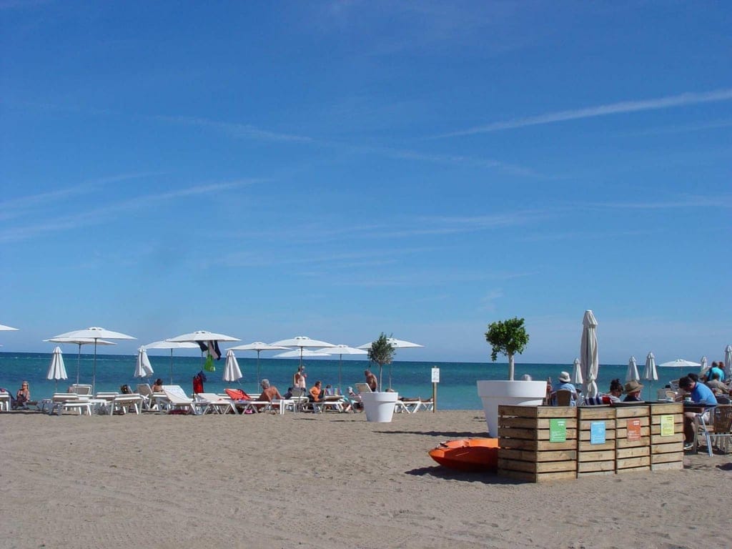 Beachfront villa/townhouse in Denia - Foto 48