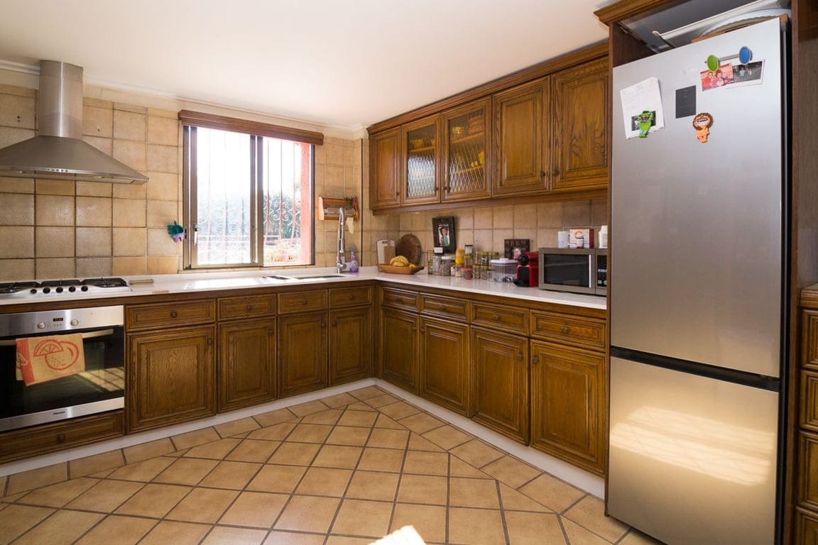 EINZELNE VILLA MIT POOL IN TORRECARRALS - Foto 16