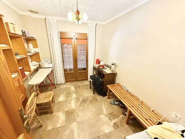 Herrenhaus im Zentrum von Pego: Raum, Privatsphäre und eine exklusive Oase - Foto 38