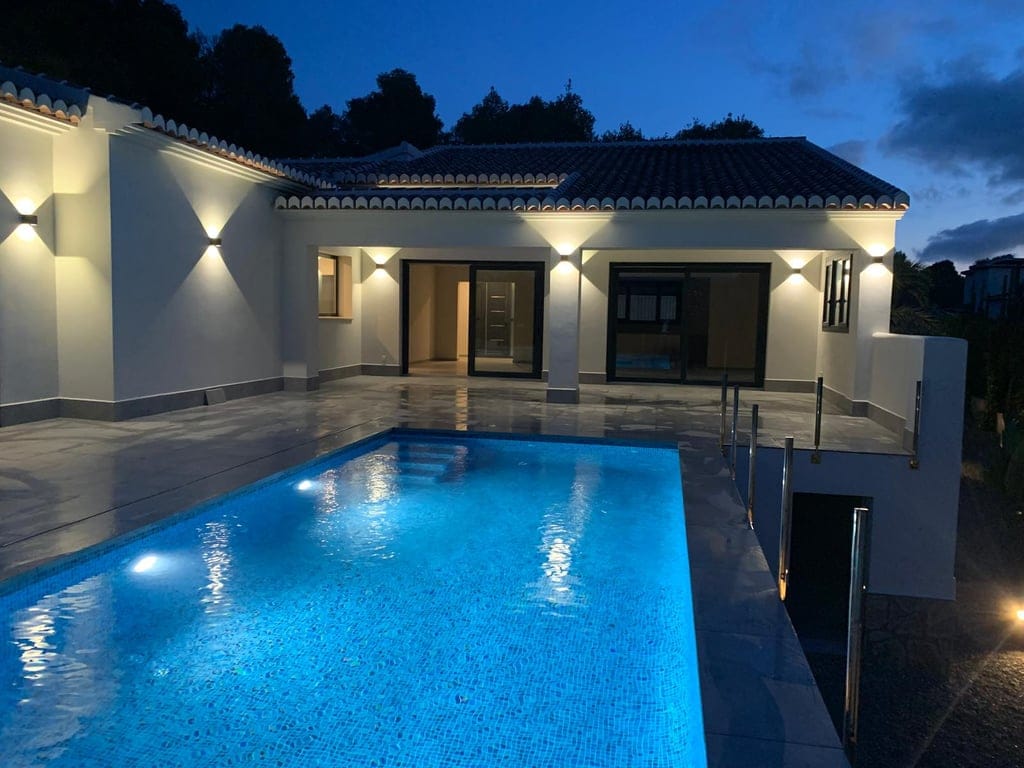 Villa de lujo moderna en Jávea | Impresionantes vistas al Montgó y vida en una sola planta - Foto 2