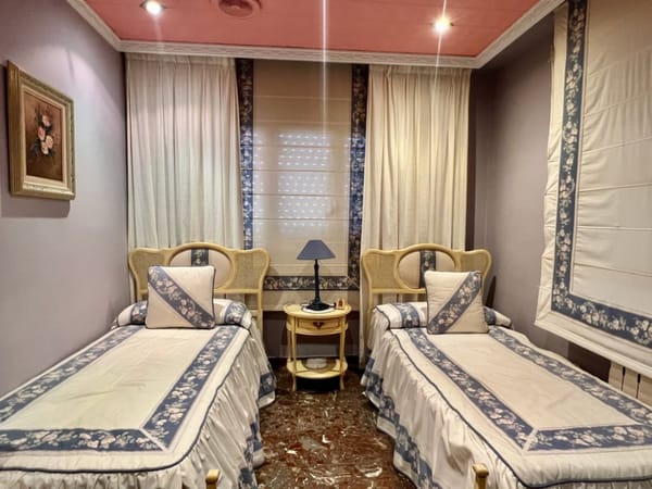 CHALET CON PISCINA, PARKING Y NAVE INDUSTRIAL EN VENTA - Foto 42