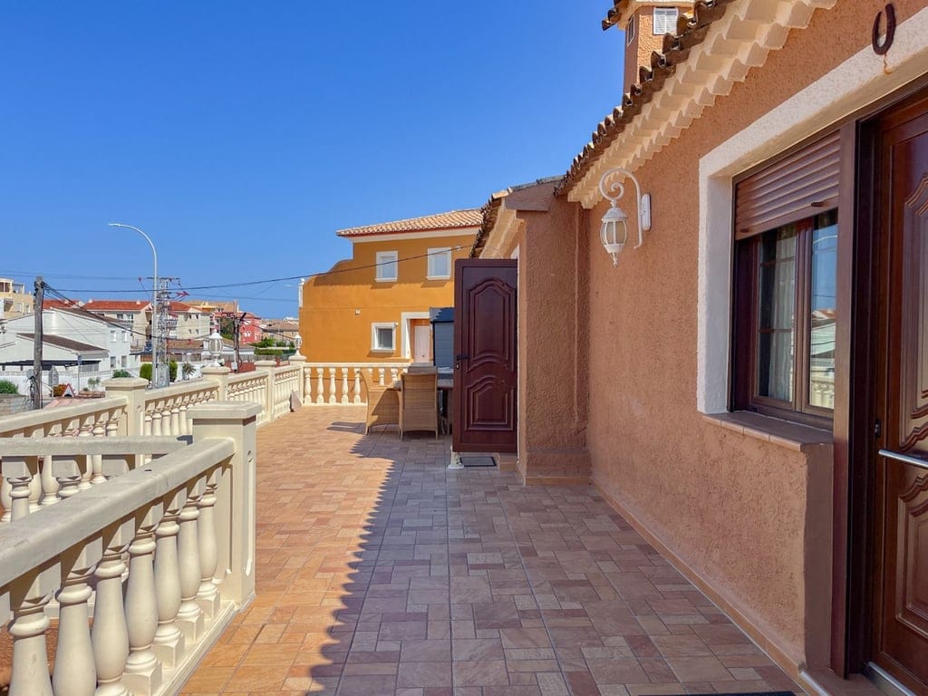 House for sale in Dénia with an active restaurant license in Las Marinas, 500 m from the sea. - Foto 50