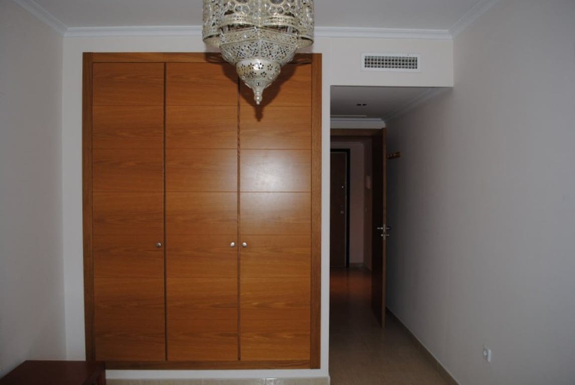 Apartment in Denia on the ground floor with 2 bedrooms and a private terrace for sale. - Foto 16