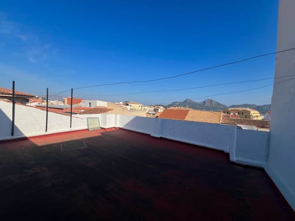 Magnífica casa con garaje para varios vehículos - Foto 48