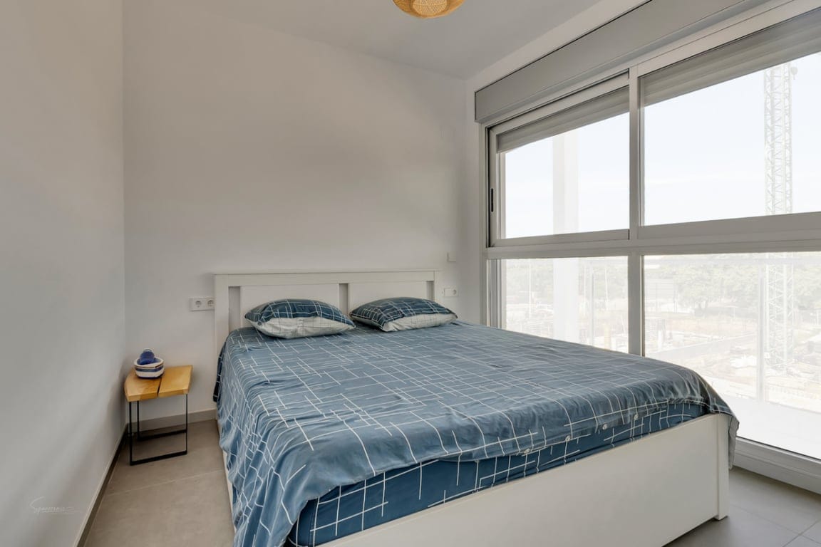 Modern 3-bedroom apartment with a large terrace. - Foto 24