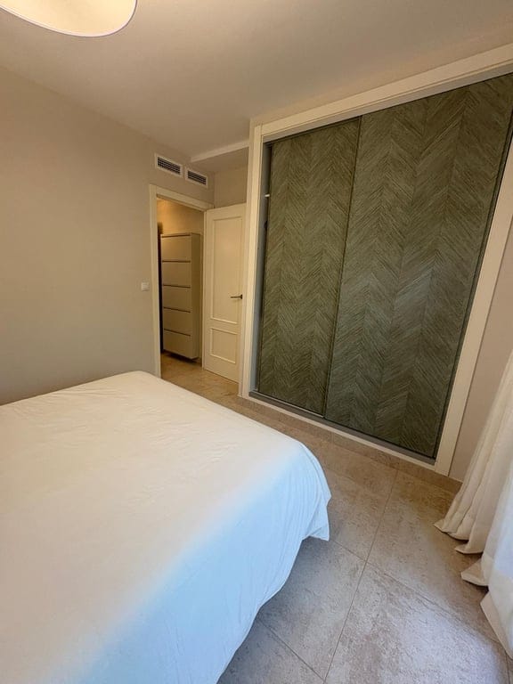 Renovated 1-bedroom apartment in Denia with a communal pool. - Foto 23