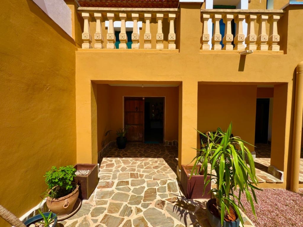 Luxuriöse Villa in der Nähe des Golfclubs in La Sella. - Foto 5