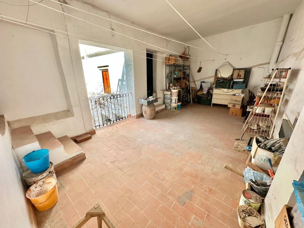 Charmantes Dorfhaus mit großem Innenhof im Zentrum von Pego. - Foto 17