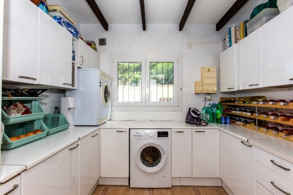 Villa parcialmente renovada en venta en Benissa Costa - Foto 14