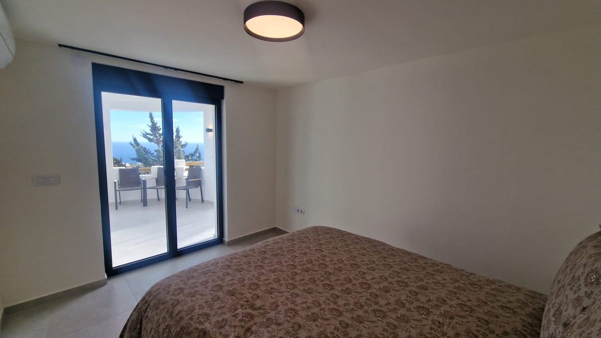 ULTIMATE LUXURY VILLA: 6-BEDROOM, CUMBRE DEL SOL RETREAT | BREATHTAKING PANORAMIC SEA VIEWS | TURNKEY & SUSTAINABLE - Foto 52