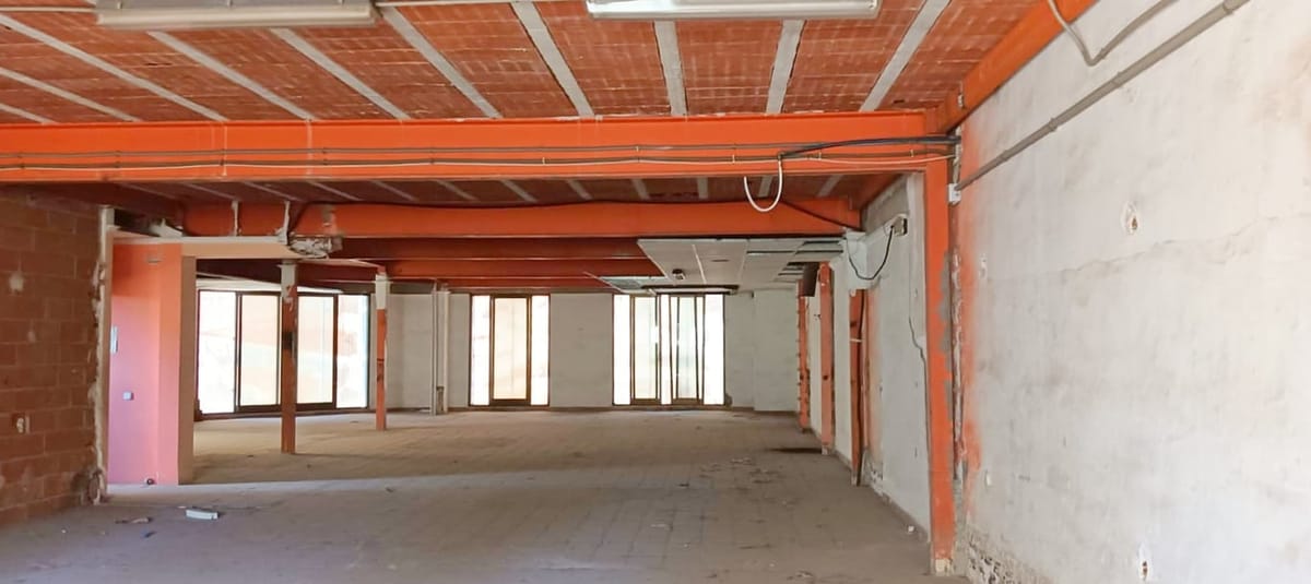 Building for sale to renovate in Teulada with two commercial premises. - Foto 6