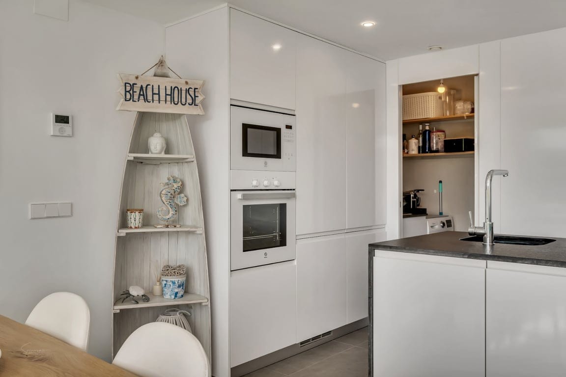 Modern 3-bedroom apartment with a large terrace. - Foto 9