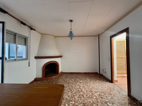 Magnífica casa con garaje para varios vehículos - Foto 6