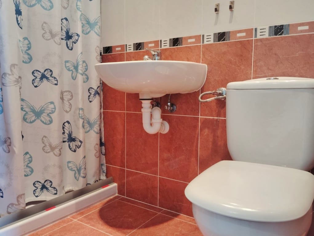 Villa for sale with 4 bedrooms and a pool in Calpe, with sea views. - Foto 26