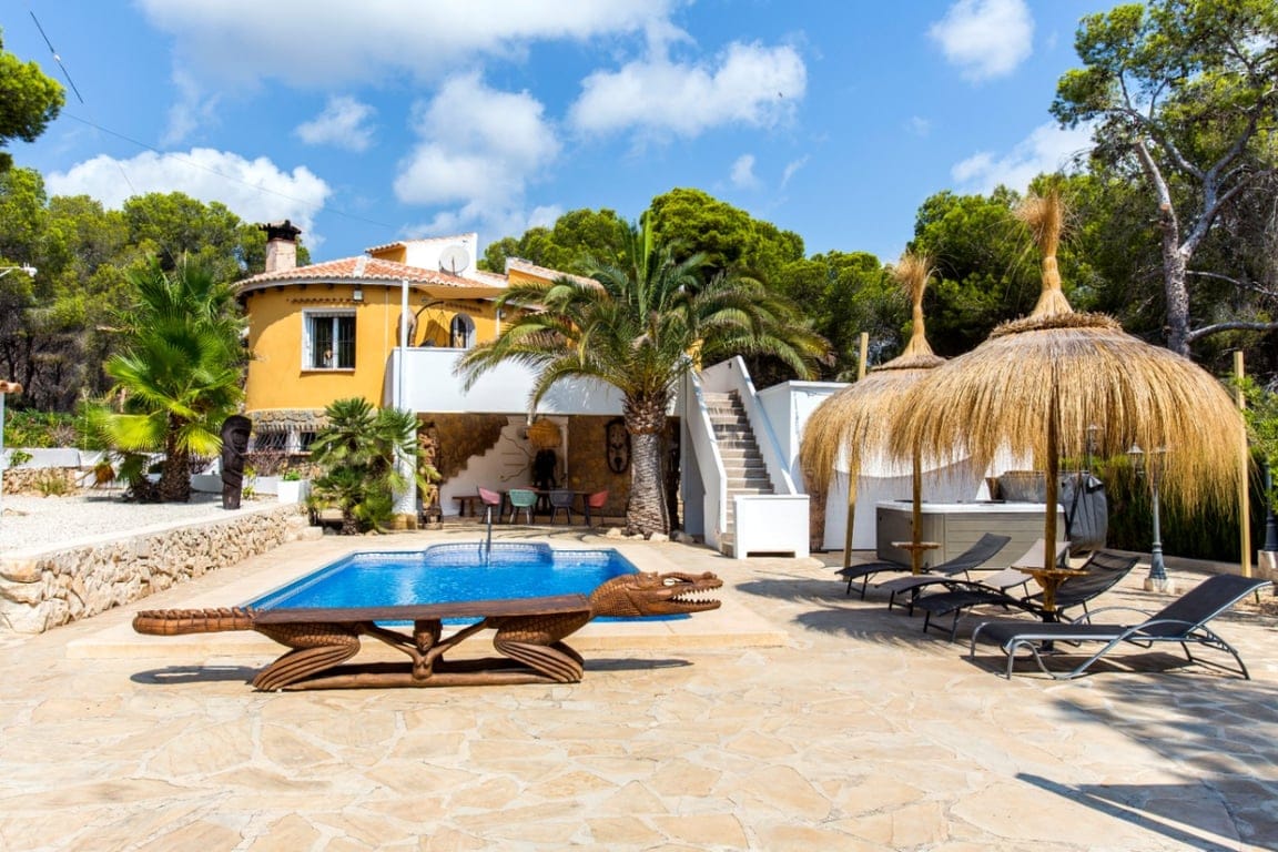 Interesting villa on large plot for sale in Benissa coast - Foto 3