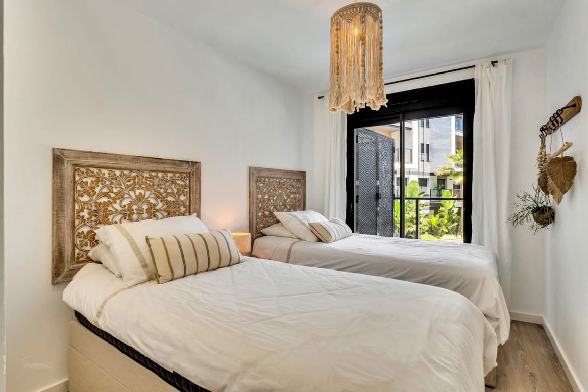 Modern and elegant south-facing apartment with a pool in Jávea. - Foto 19