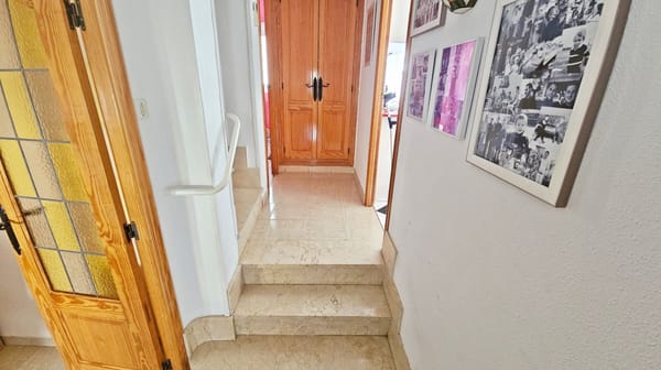 Casa de pueblo en Pego con gran patio - Foto 9