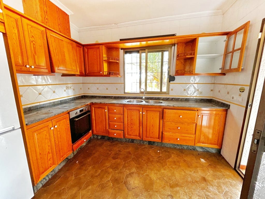 Incredible villa with sea views to renovate in Moraira – Great investment opportunity - Foto 10