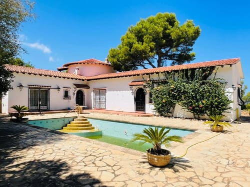 Villa with pool and panoramic views in Dénia- Las Rotas