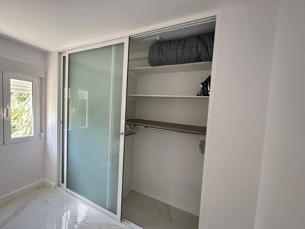 Renovated 2-bedroom apartment in the center of Denia - Foto 8