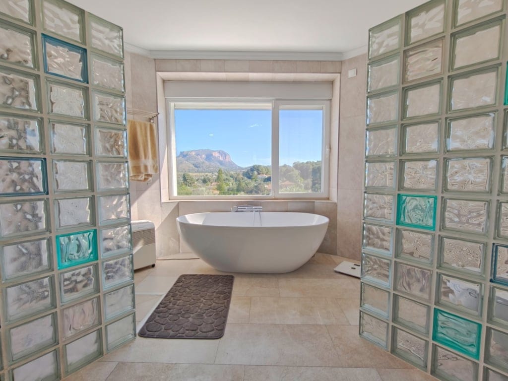 Estilo de vida mediterráneo en su máxima expresión – Exclusiva finca en el campo de golf La Sella - Foto 6