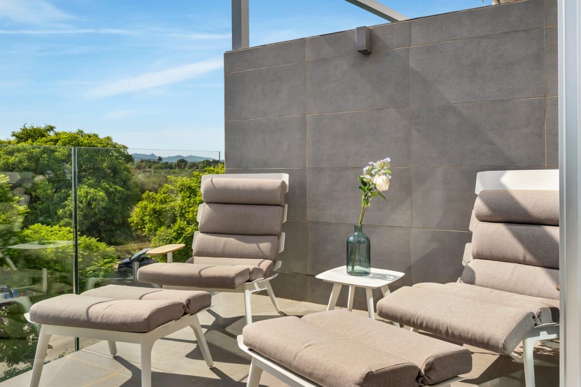 Modern 3-bedroom apartment with a large terrace. - Foto 12